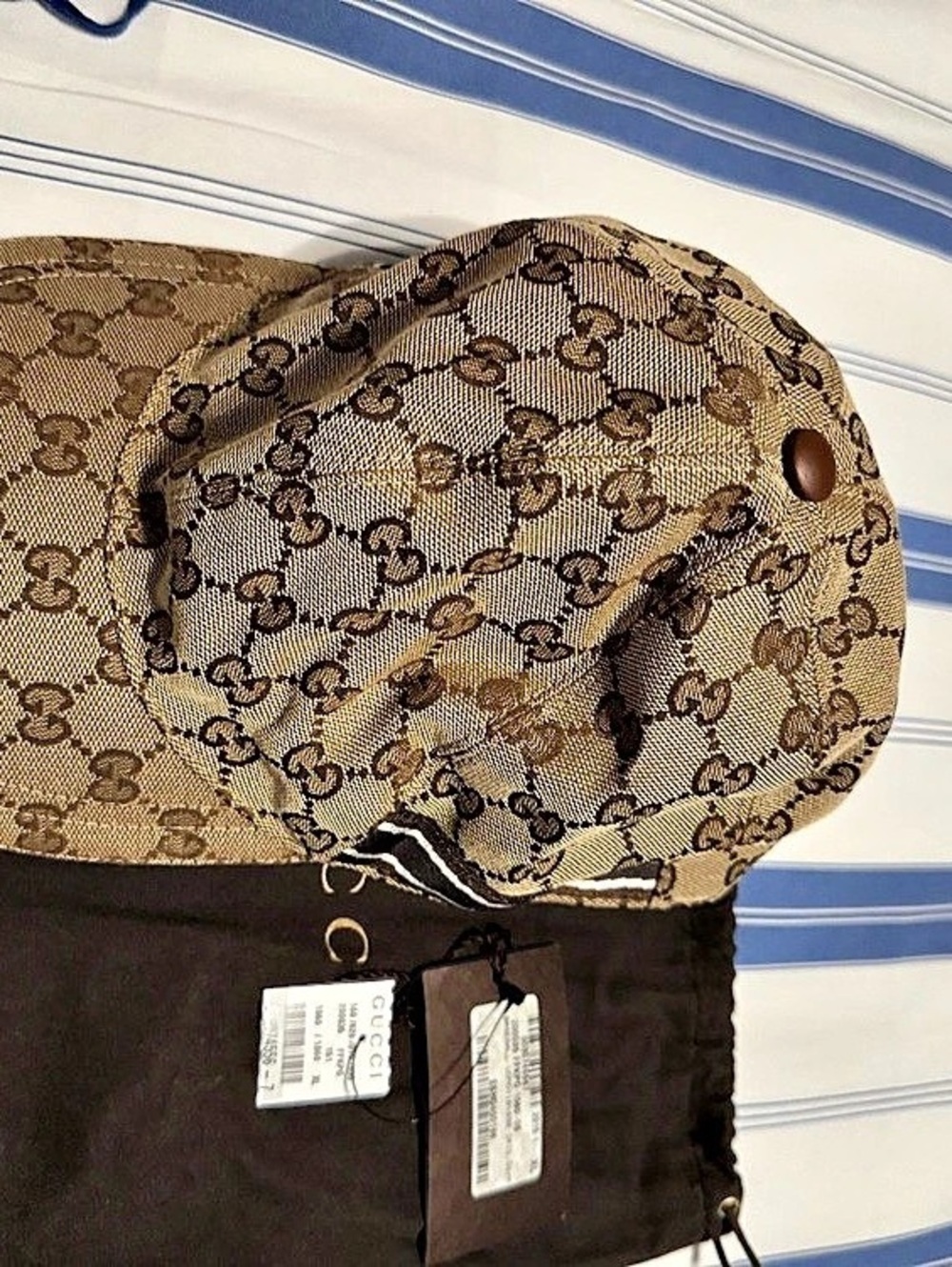 Gucci GG canvas baseball cap in Brown & Black XL